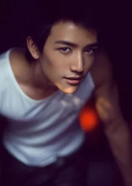 等帅哥视频在线观看国产,探索等帅哥视频，感受国产魅力